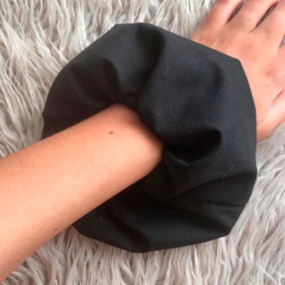 SCRUNCHIE NEGRO BASIC
