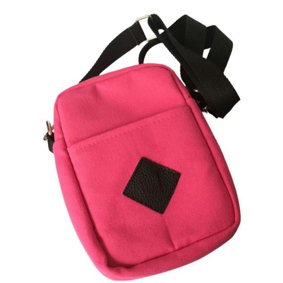 FUCSIA