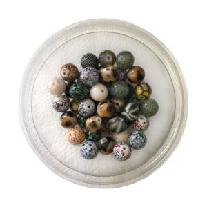BOLITAS DE PLÁSTICO 12 MM COLORES SURTIDOS X 50 GRAMOS