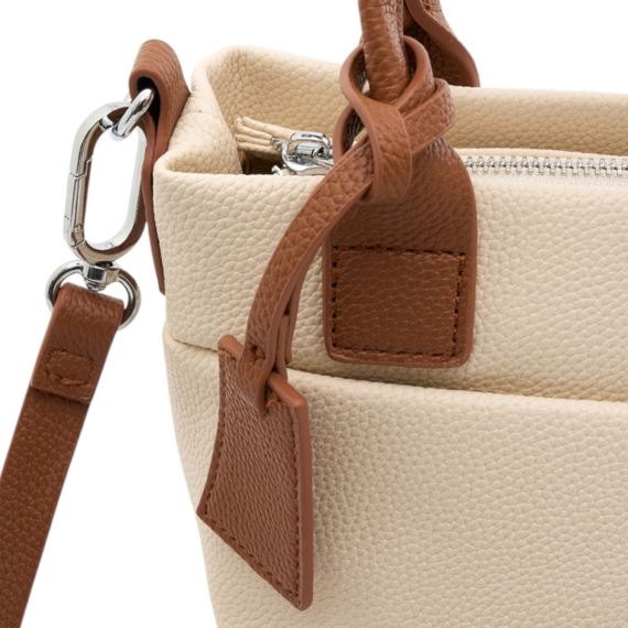 CARTERA DE MANO SARA