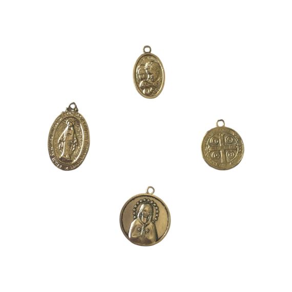 DIJES METALICOS RELIGIOSOS DISTINTOS MODELOS X 50 GR