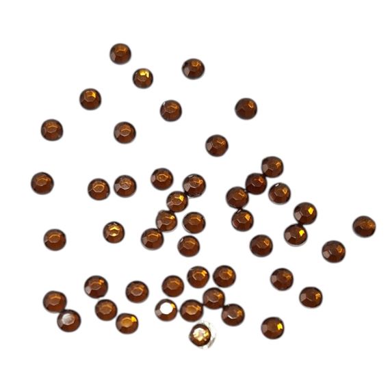 MARRÓN